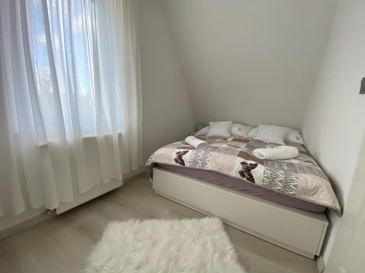 Nadliget Vendeghaz Villa Ábrahámhegy Buitenkant foto